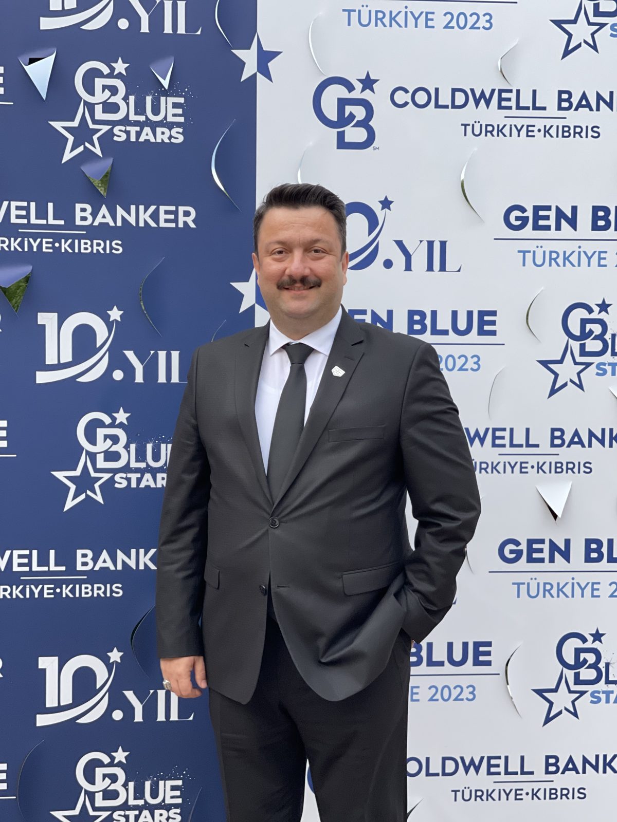 Mehmet Gözen ödül töreninde